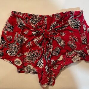 🌹flowy beach shorts